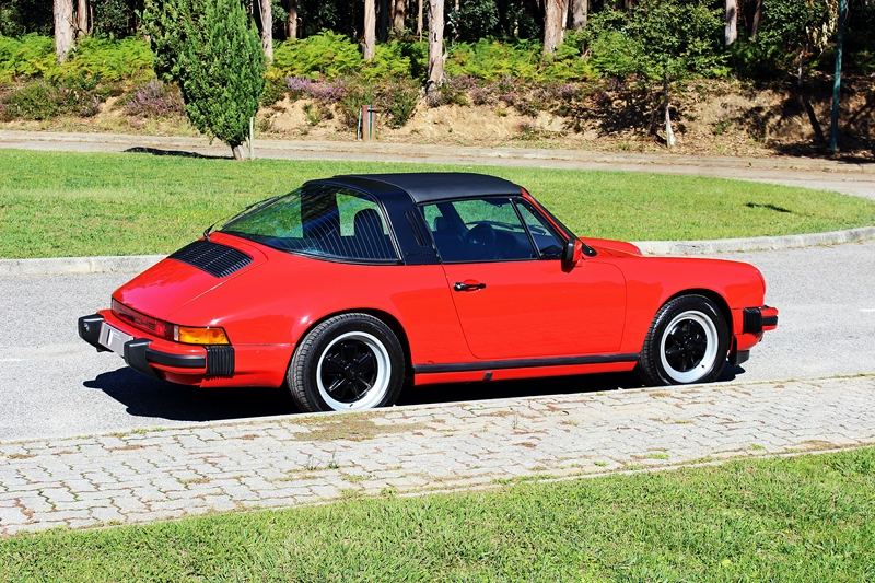 1976 Porsche 911 Targa 2.7 165HP. 4 Speed.